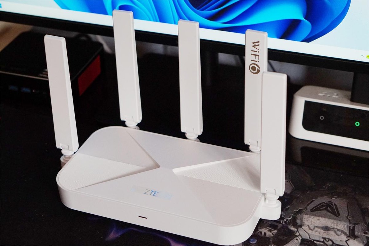 中兴ax3000天巡版路由器横评,中兴ax3000路由器评测