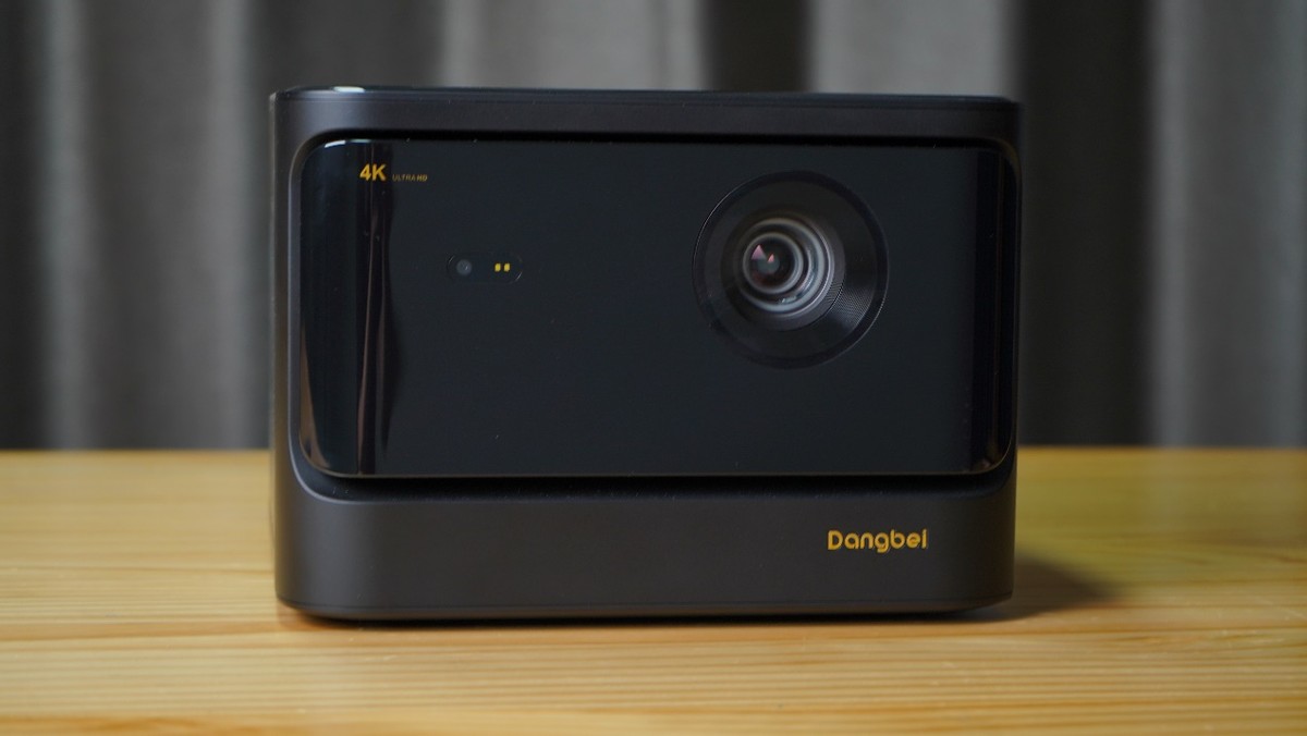 投影仪选购技巧与建议,投影仪选购实用攻略看完不吃亏