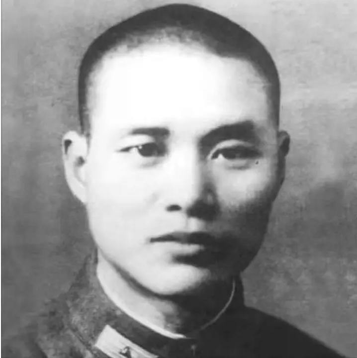 大特务功德林与人争执后死亡，双眼突出，鼻孔流血，周总理：彻查