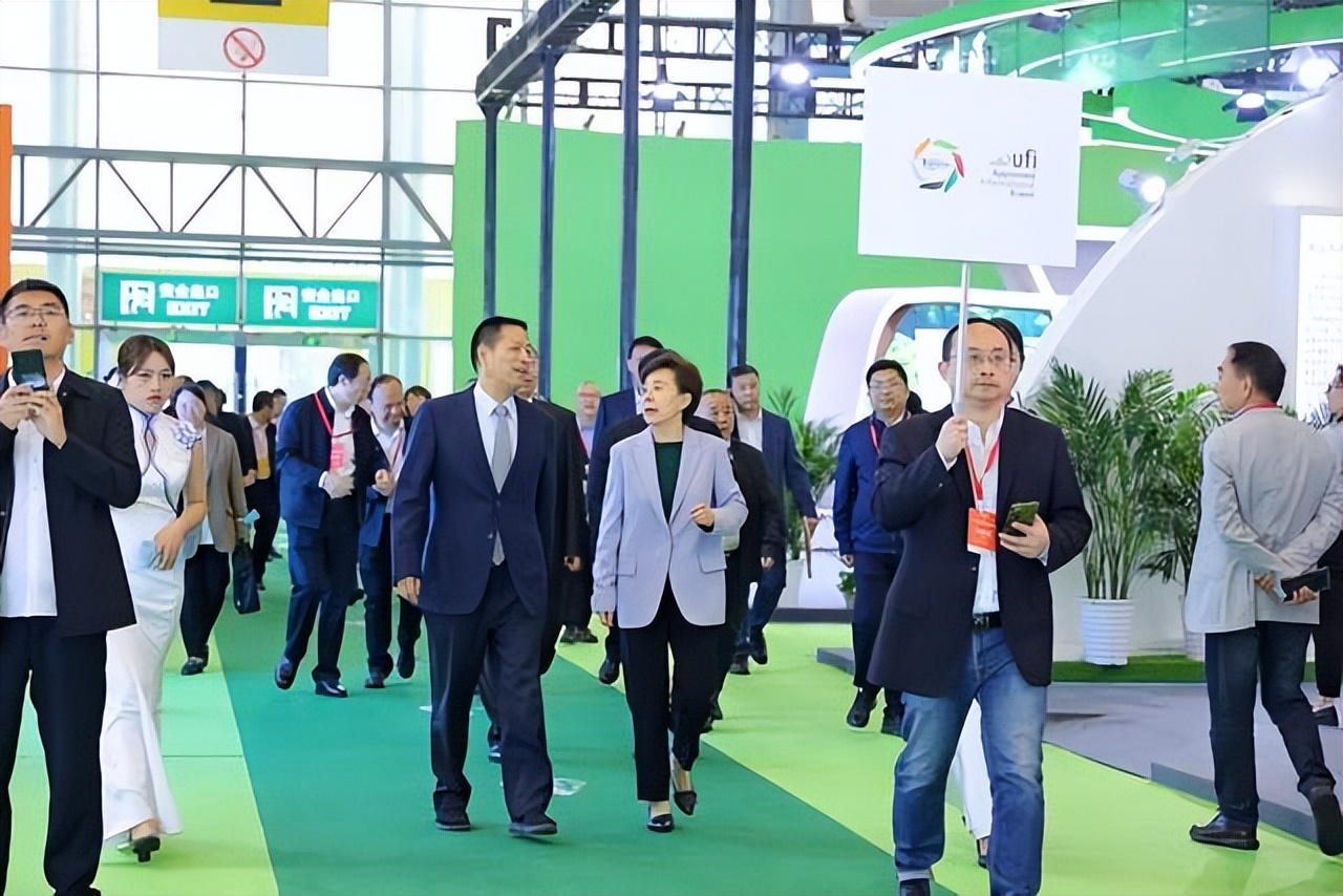 品质川茶•世界共享全国规模最大春季茶展在成都开幕呈现国际化和多元化开放态势