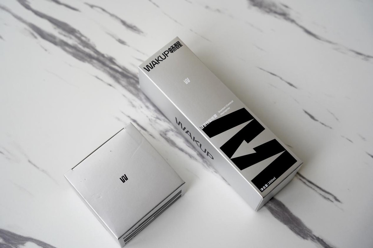 发质干枯毛躁去理发店怎么改善,没洗头怎么用发胶发蜡打理发型