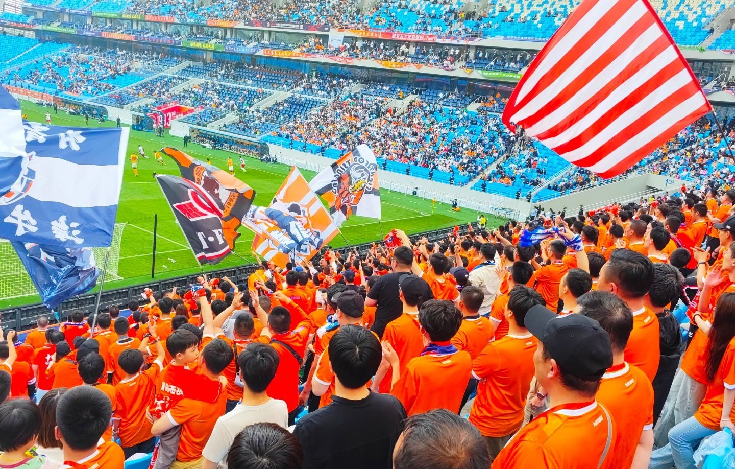 上海中超双雄分组,中超上海双雄9比0战胜对手