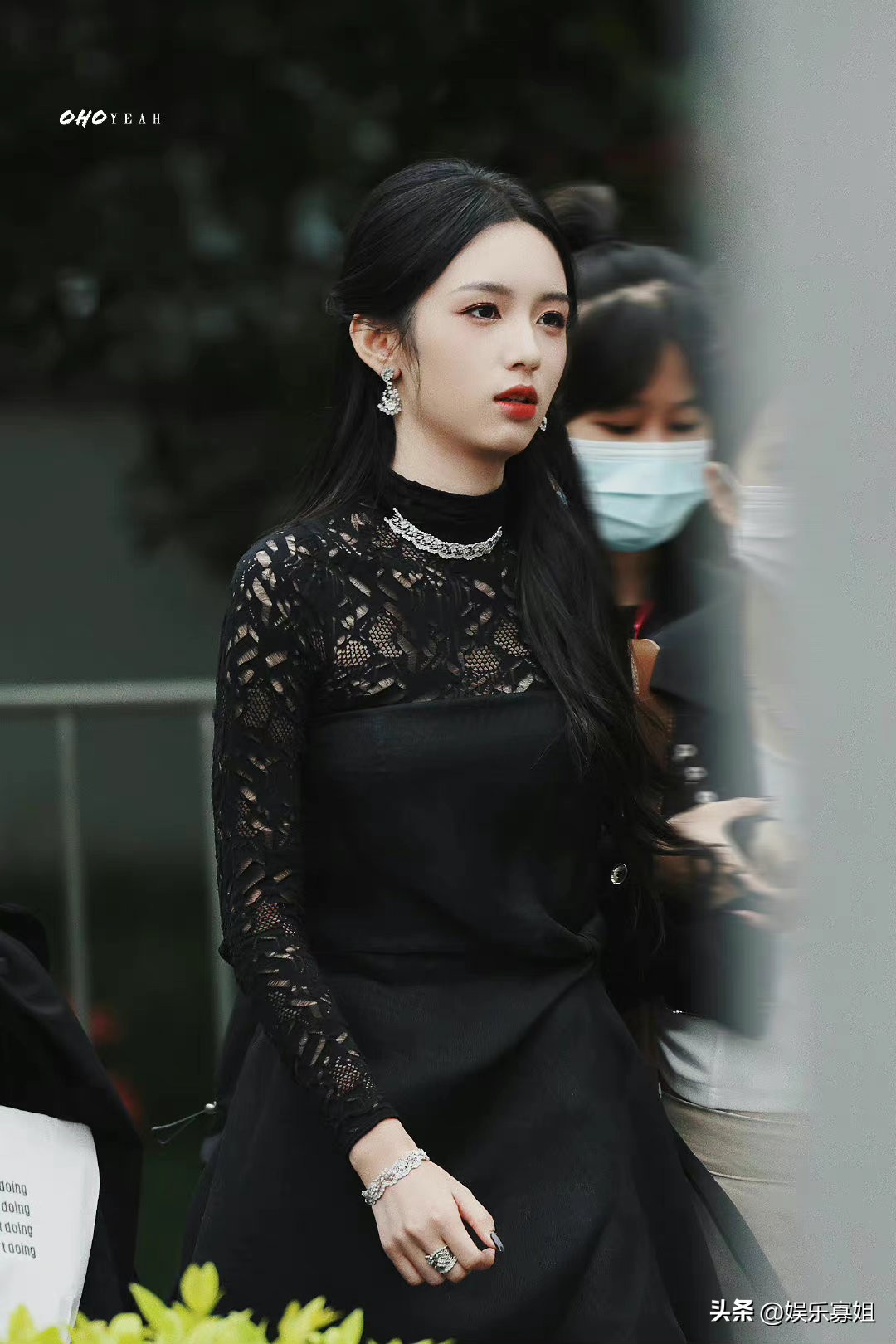 周也蓝裙子穿搭,周也金智妮同款裙子