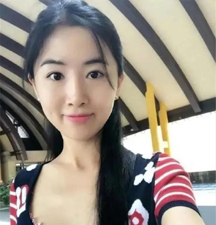 6年前榨干程序员老公1300万，逼其跳楼自杀的翟欣欣，现今如何？