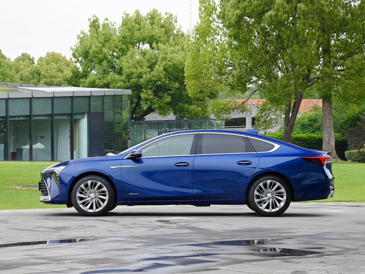 别克君越顶配2020款测评,外观内饰升级车