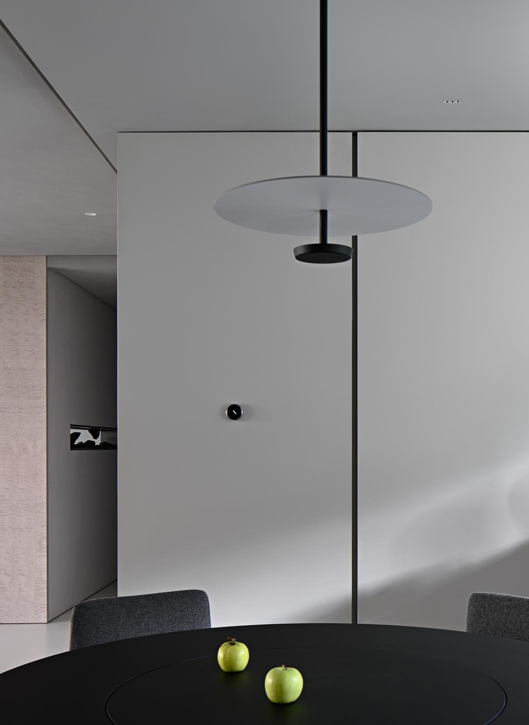 4个设计师设计办公台布局,设计师最佳农村房屋设计