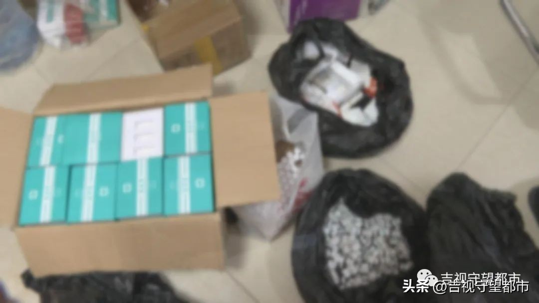 女子高价打瘦脸针面瘫,女子打瘦脸针后脸部塌陷