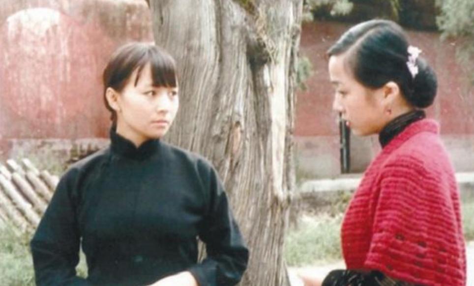 老舍和月牙儿人物分析,老舍母女沦落街头电视剧