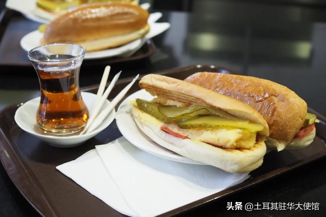 来自伊斯坦布尔的七种美味街头食品