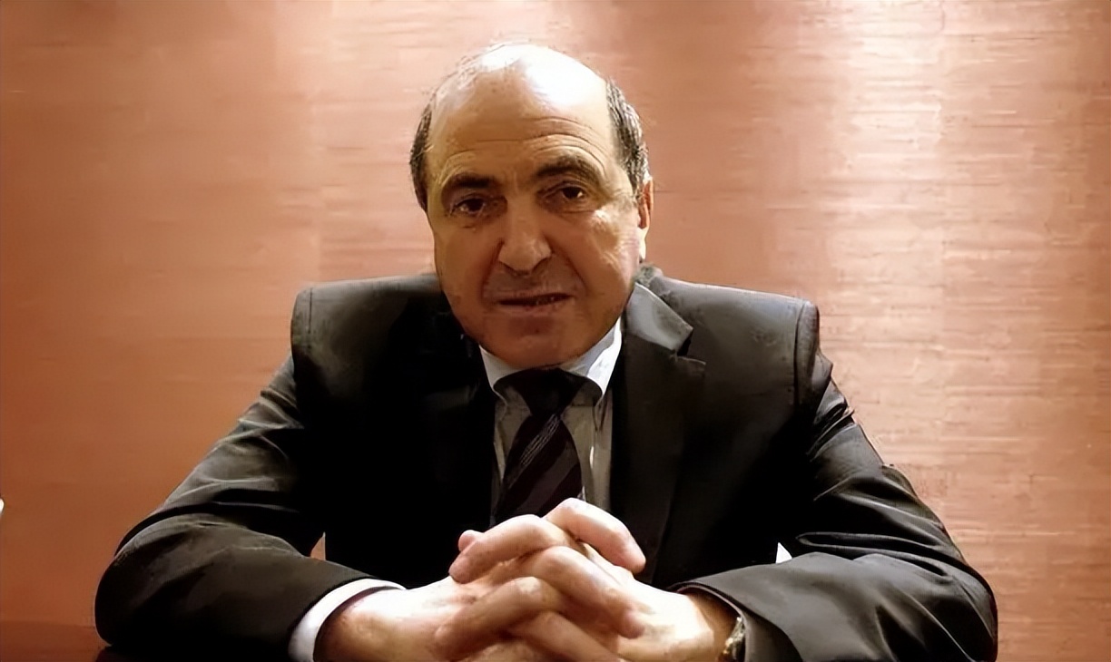 别列佐夫斯基普京,别列佐夫斯基上将