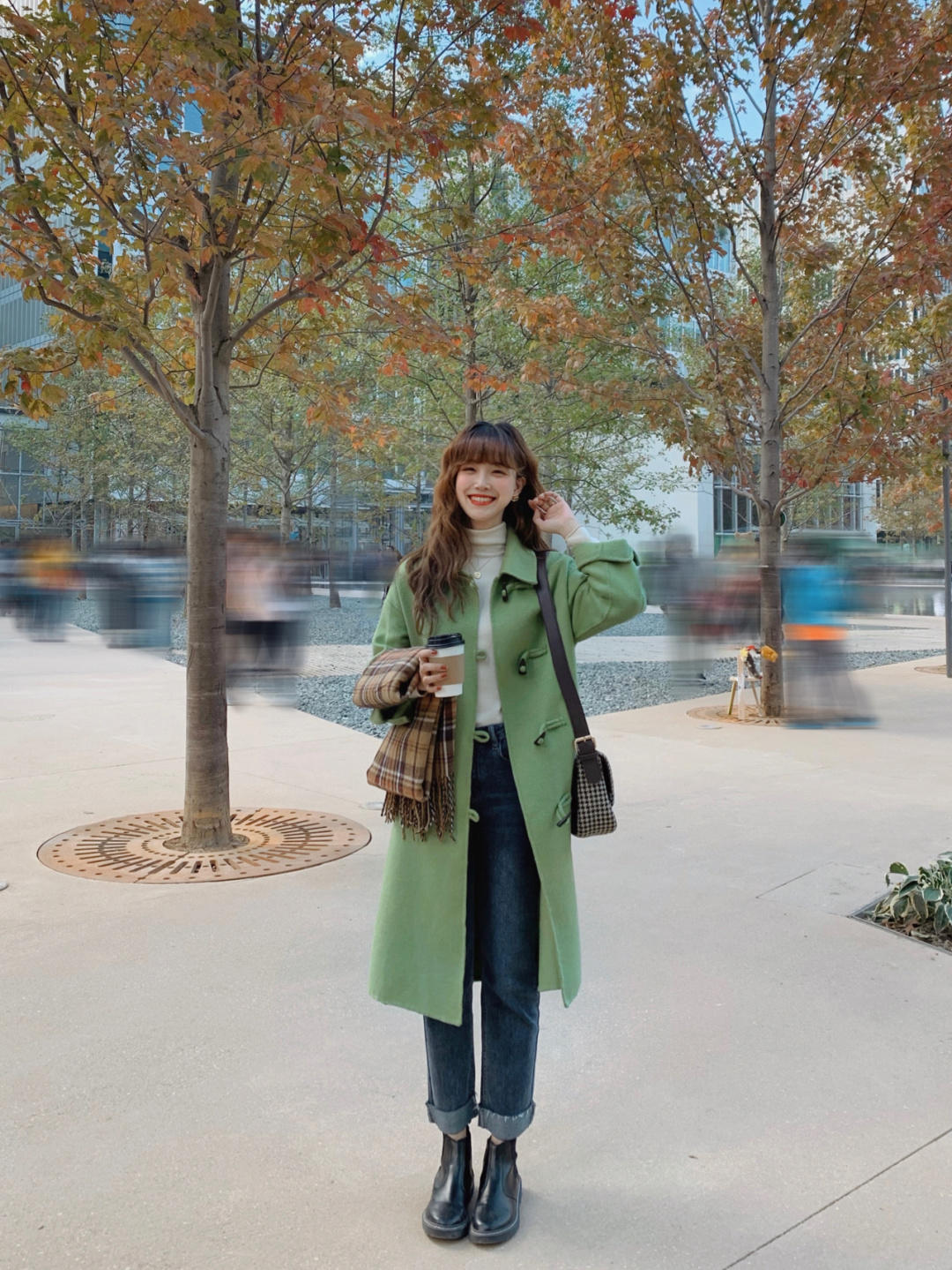 冬天穿什么大衣比较好看20岁,大衣穿搭怎么拍出韩剧女主的感觉