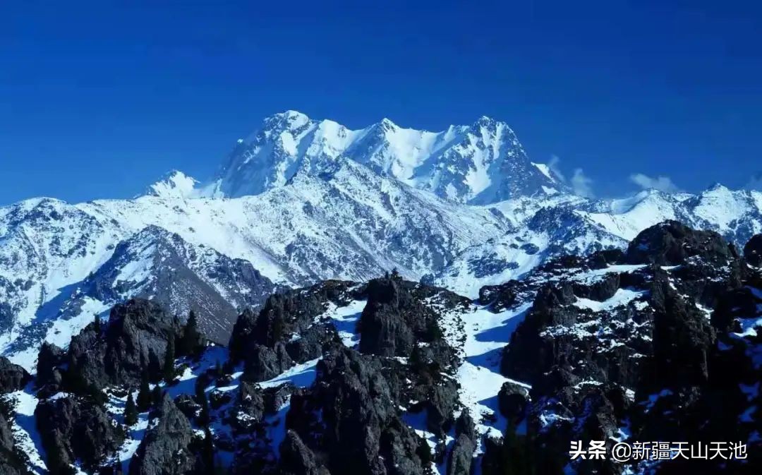 博格达天山,天山博格达雪峰