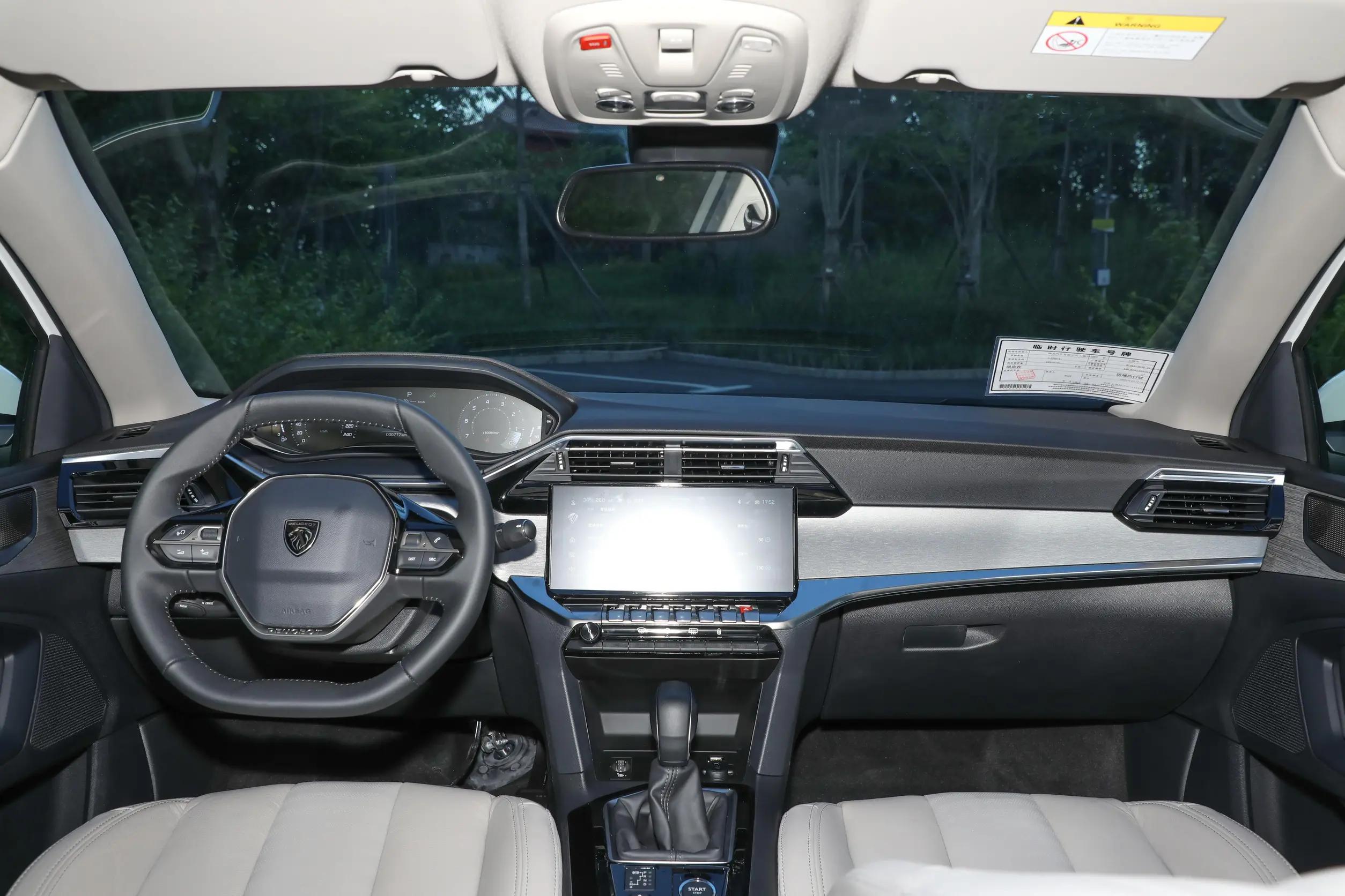 宽敞省油还运动10-15万家轿大推荐,12万买紧凑家轿这几款好开又省油