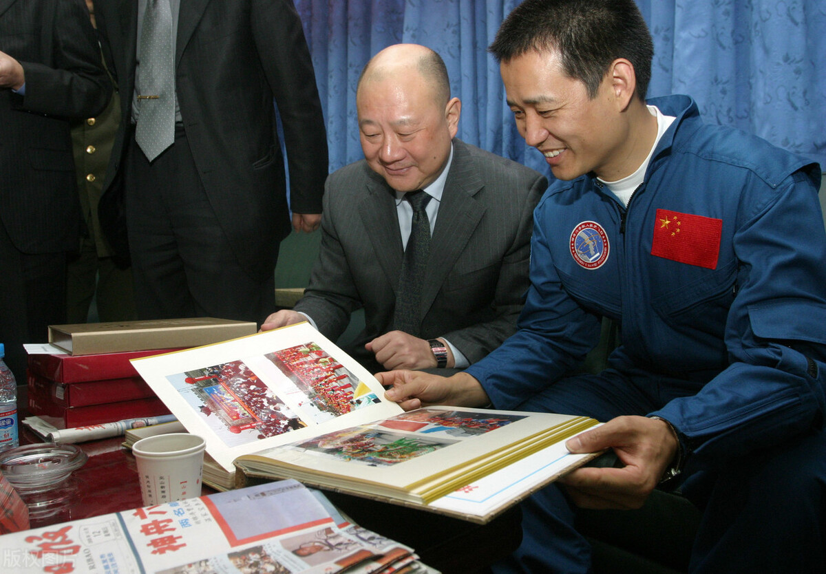 聂海胜八一勋章事迹,英雄航天员聂海胜的英雄事迹