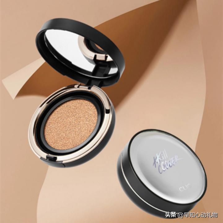 女朋友生日应该送什么礼物最合适,女朋友生日送什么礼物比较好实用