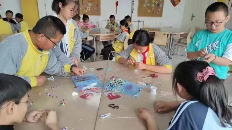 小学生寒假综合实践活动简报,北郊中心小学五年级综合实践活动