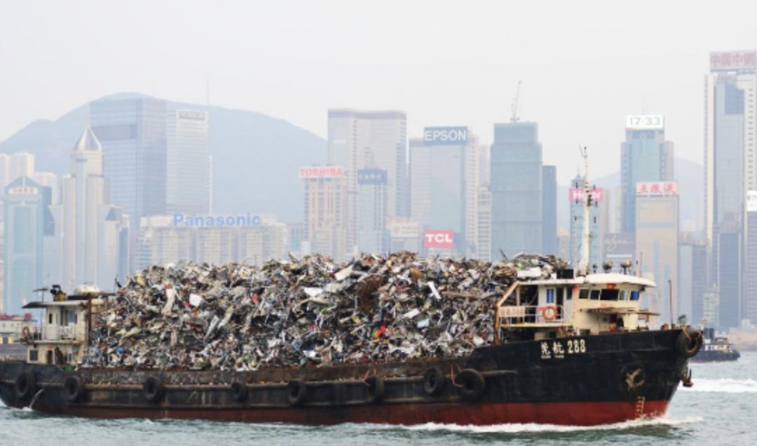 中国拒收洋垃圾，15国出面让联合国求情也没用！