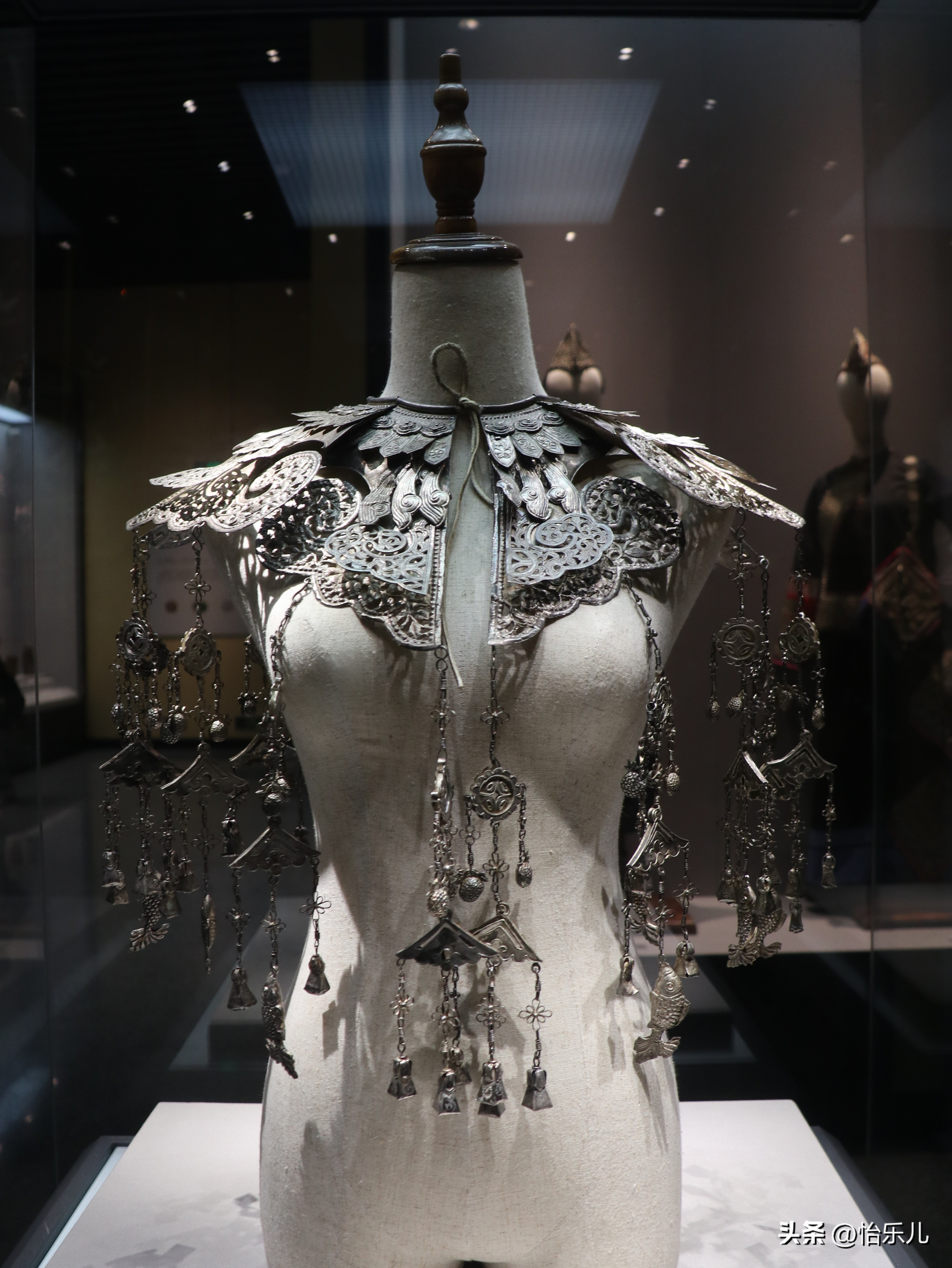 云南银饰元素,云南最好的银饰雪花银