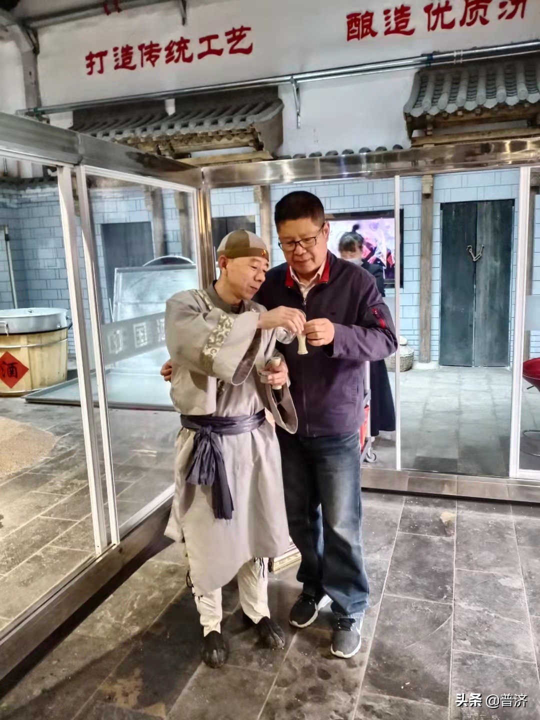 老酒骗局最新消息,老酒真的越老越好吗