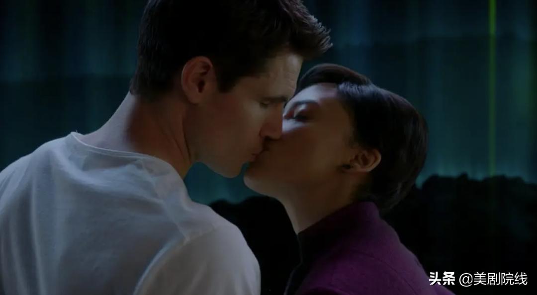 口碑炸裂这几部科幻美剧,这部全程高能的科幻美剧