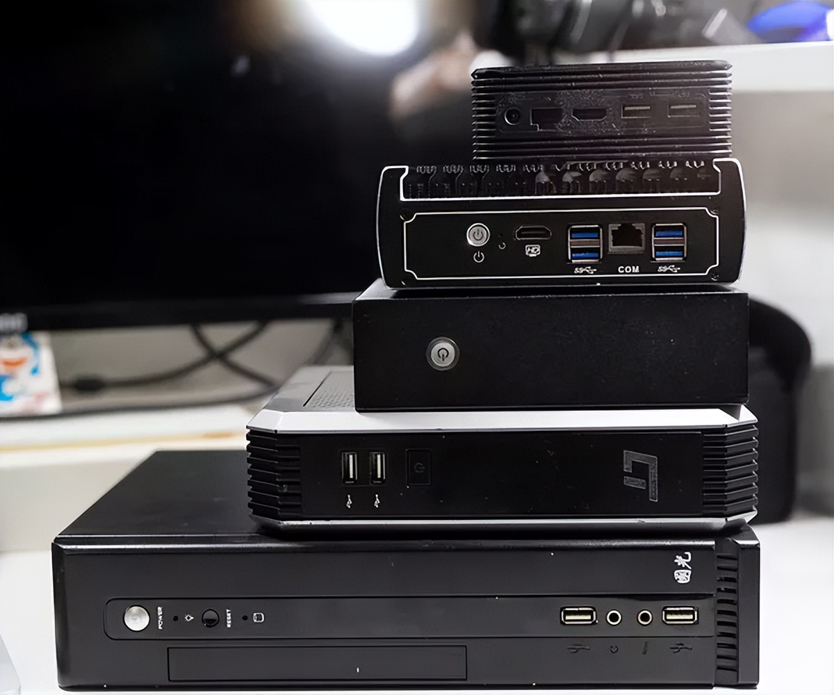 如何选择适合自己软路由,软路由入门款推荐