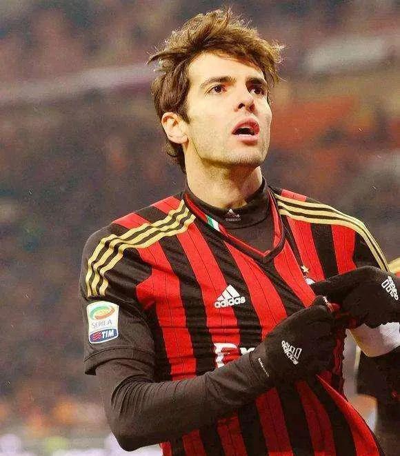 足坛防守反击第一人,足坛进攻最多的球员