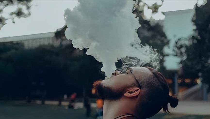 烟尼古丁和焦油哪个危害大,抽烟尼古丁中毒有什么危害