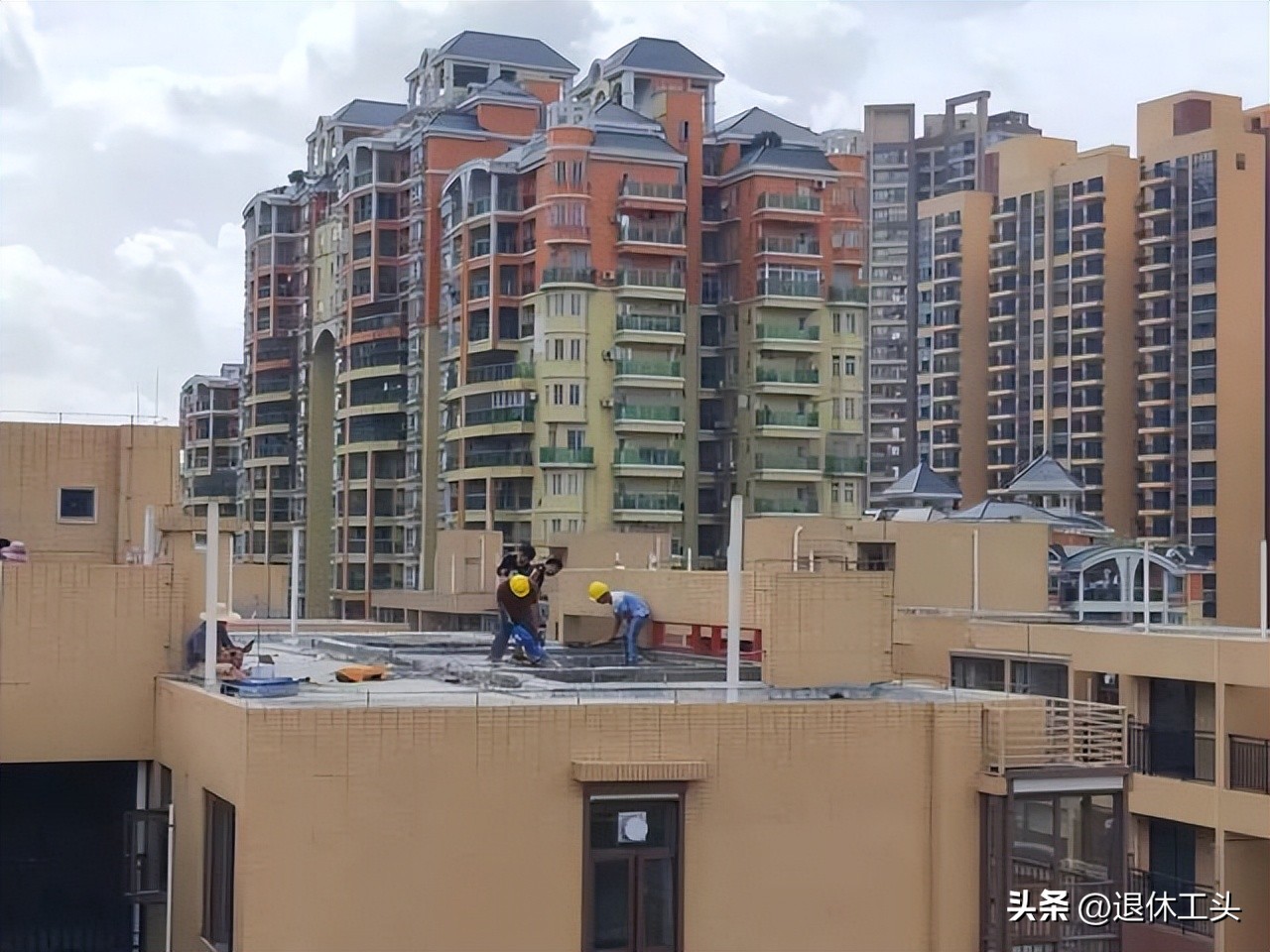 房子为什么不建议买顶楼,买了顶楼步梯房后的入住感受