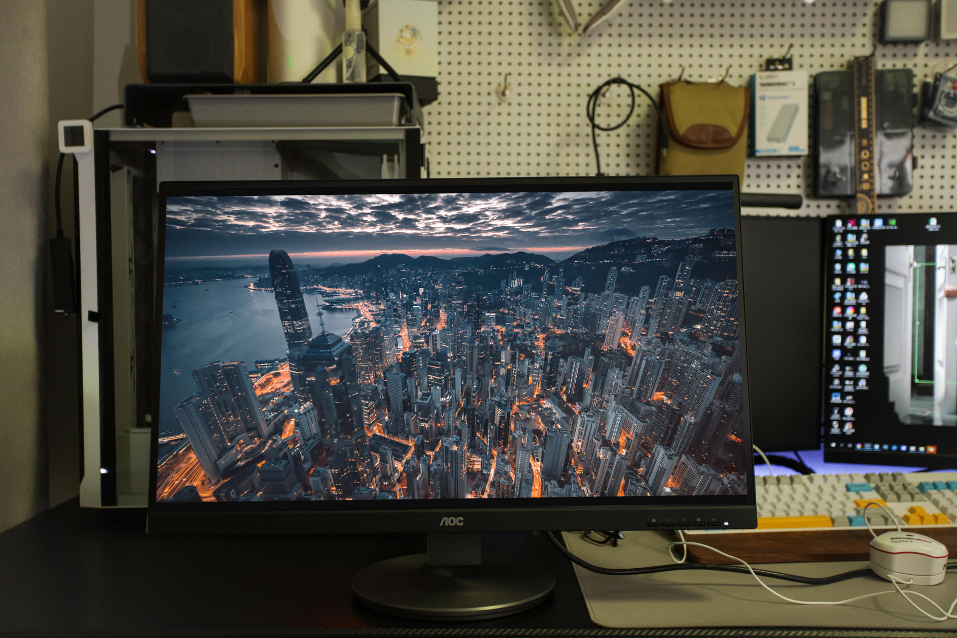 冠捷和优派三星显示器哪个好,4k的显示器优派和冠捷哪个好