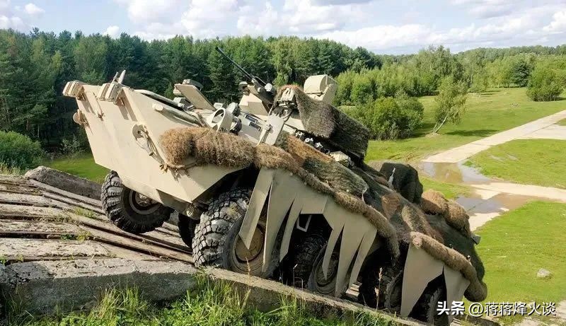 大炮塔的坦克,巨型炮塔