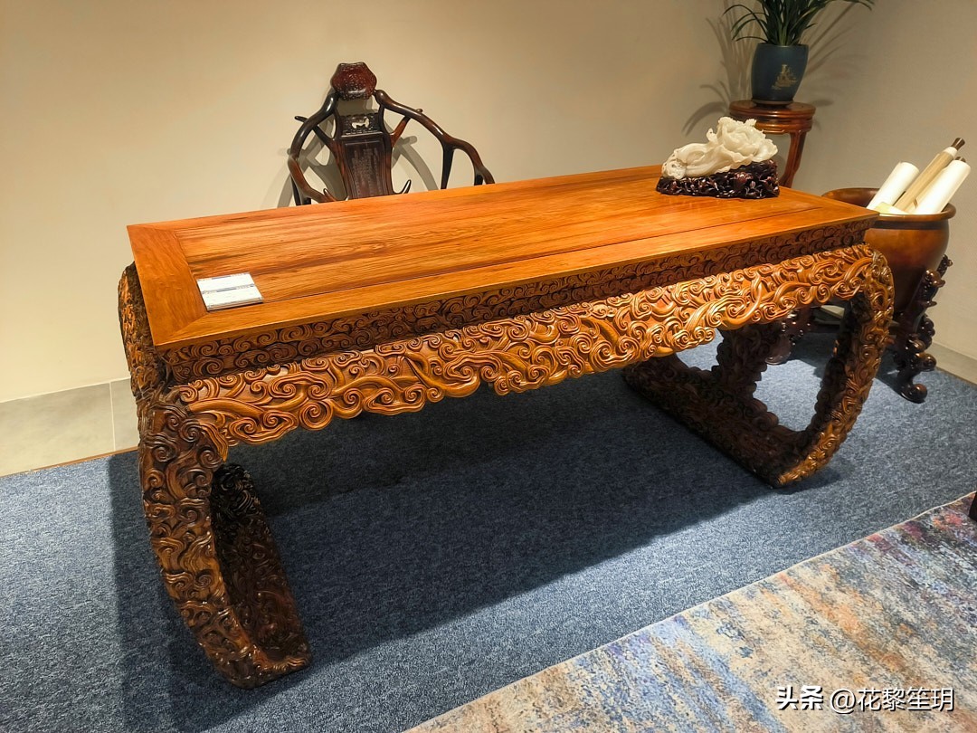 明式黄花梨书房大画案,明黄花梨夹头榫画案