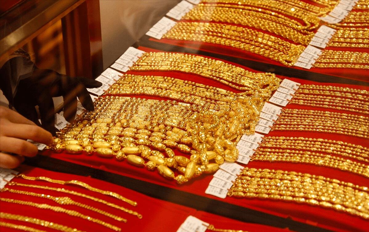 周大福周六福周生生哪个是正牌子,周大福周生生周六福为什么都姓周