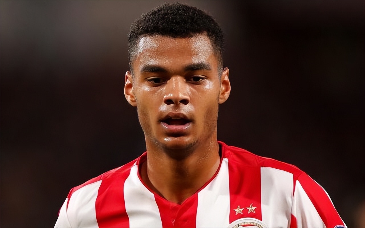 范德萨期待穆托夫求购奥塔门迪，加克波可以投奔安帅