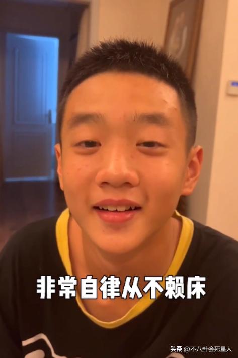 《爸哪》过去9年，萌娃发展各有不同，有运动员，也有钢琴王子