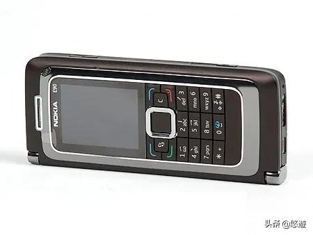十款经典翻盖手机,最好的三款翻盖手机推荐