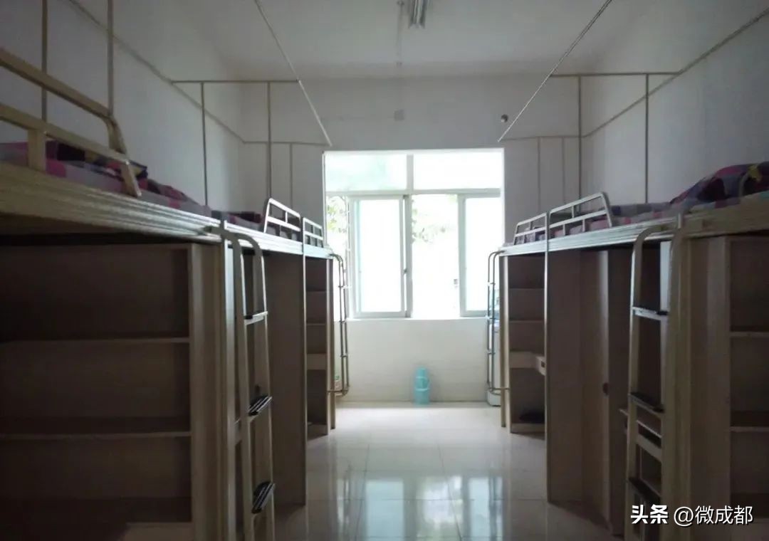 快开学了寝室必备,成都大学的宿舍哪栋好