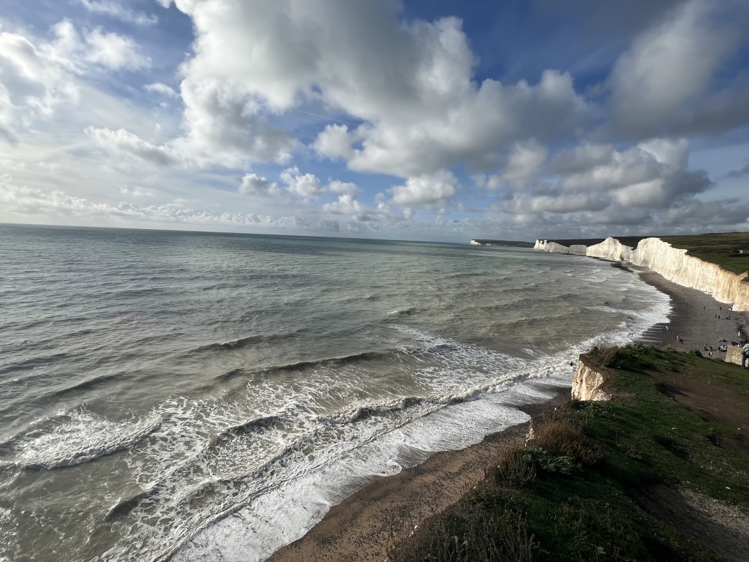 95后团子在英国：考研两战上岸，出国当教师志愿者，遭流浪汉打劫