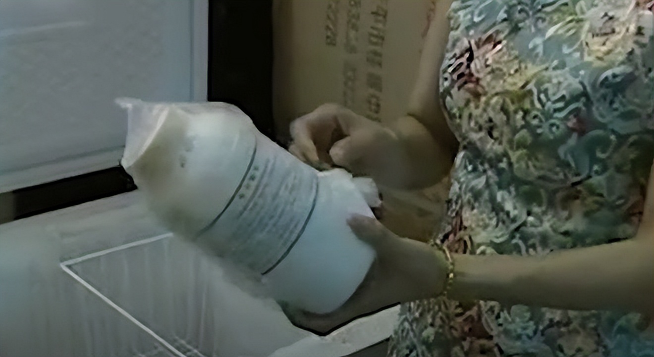 广西毒蛇女王是谁,广西毒蛇女王多少斤