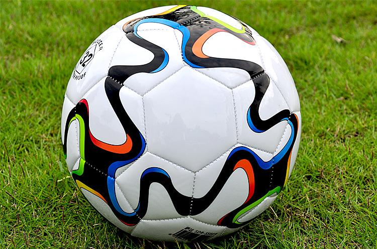 你对国足有什么看法,中国男足最想说的一句话