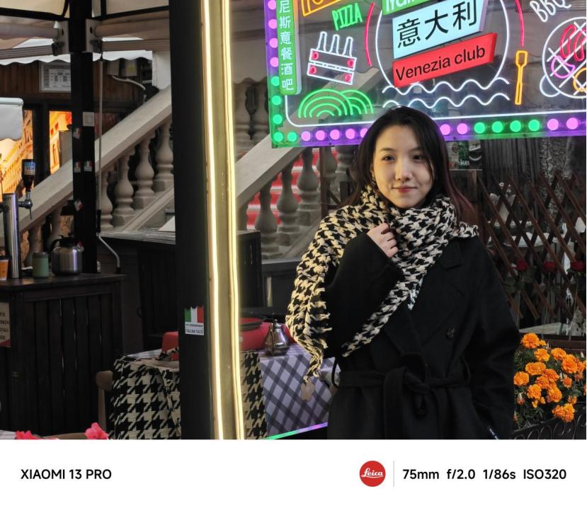 小米13外观使用体验,小米13全黑环境拍照测试