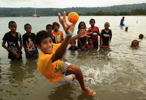 瓦努阿图是哪个国家的地方,瓦努阿图独立