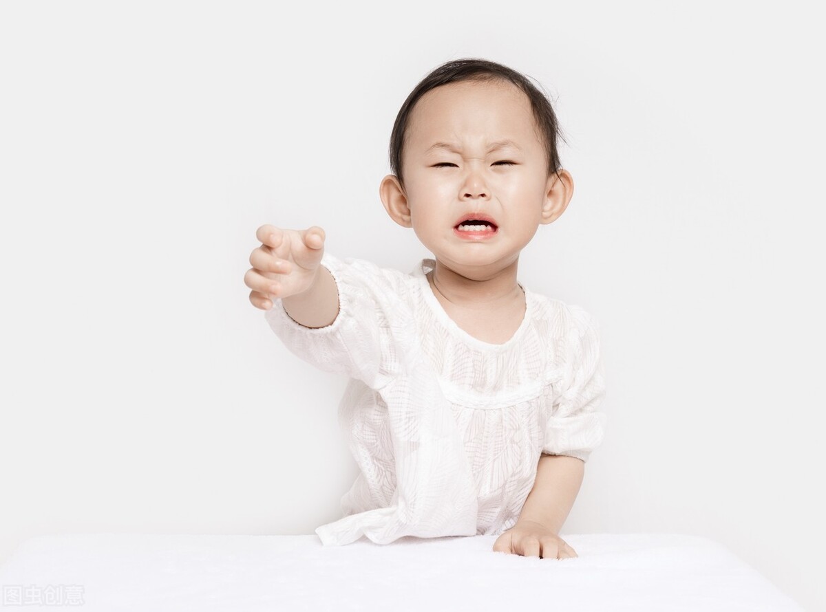 宝宝认生特别厉害,宝宝认生怎么调理