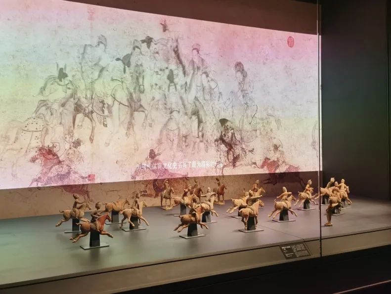 兴庆宫唐三彩博物馆进馆攻略,西安兴庆宫公园唐三彩