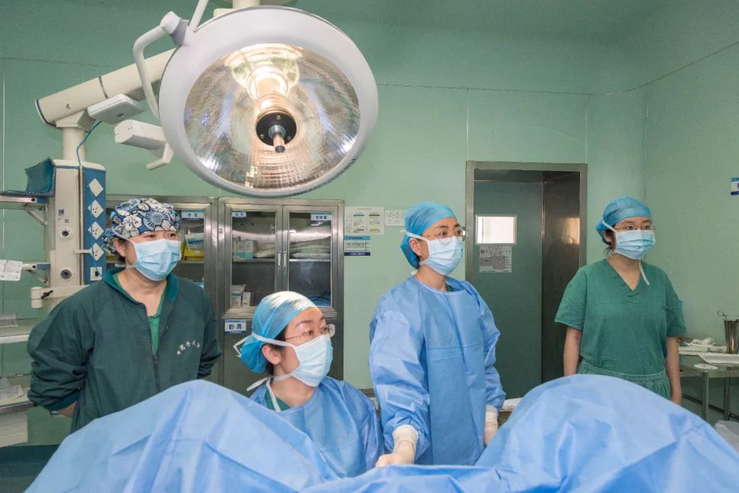 宫腔镜摘除子宫肌瘤,微创宫腔镜子宫肌瘤