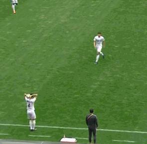 内马尔经典花式过人集锦,内马尔转圈射门原视频