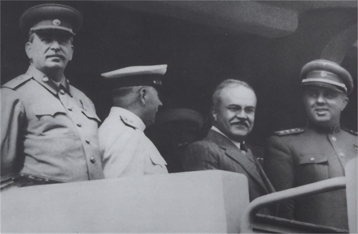 喂不饱的白眼狼完整版,喂不饱的白眼狼是什么