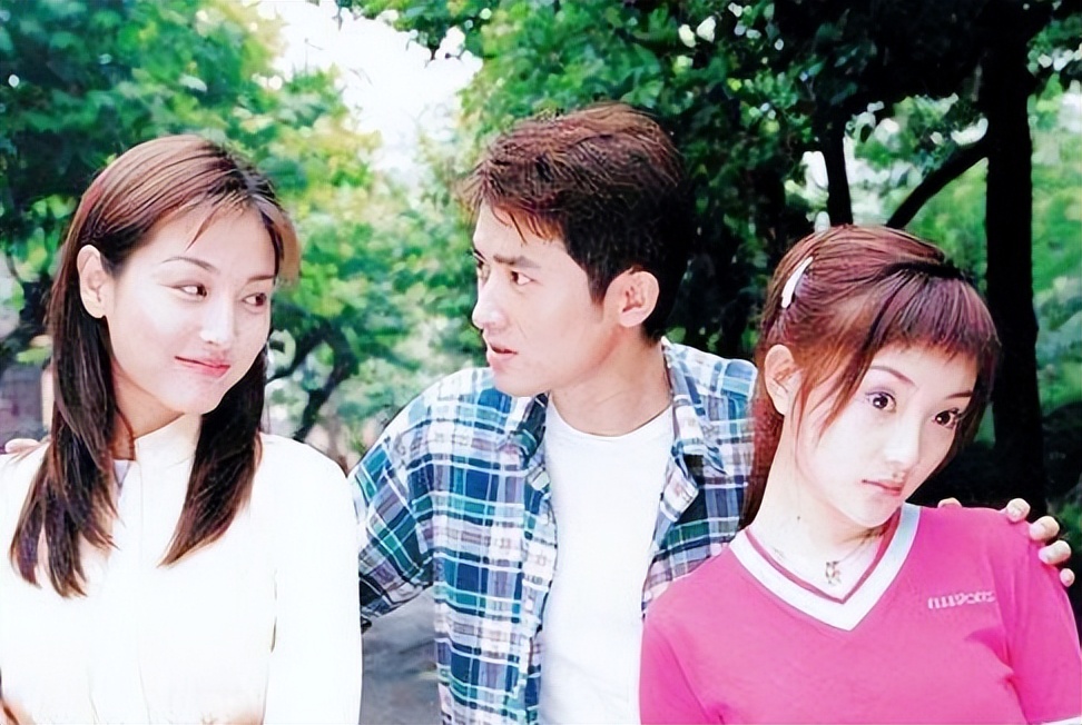 张延：TVB训练班出身，因《粉红女郎》名声大噪，如今安心演长辈