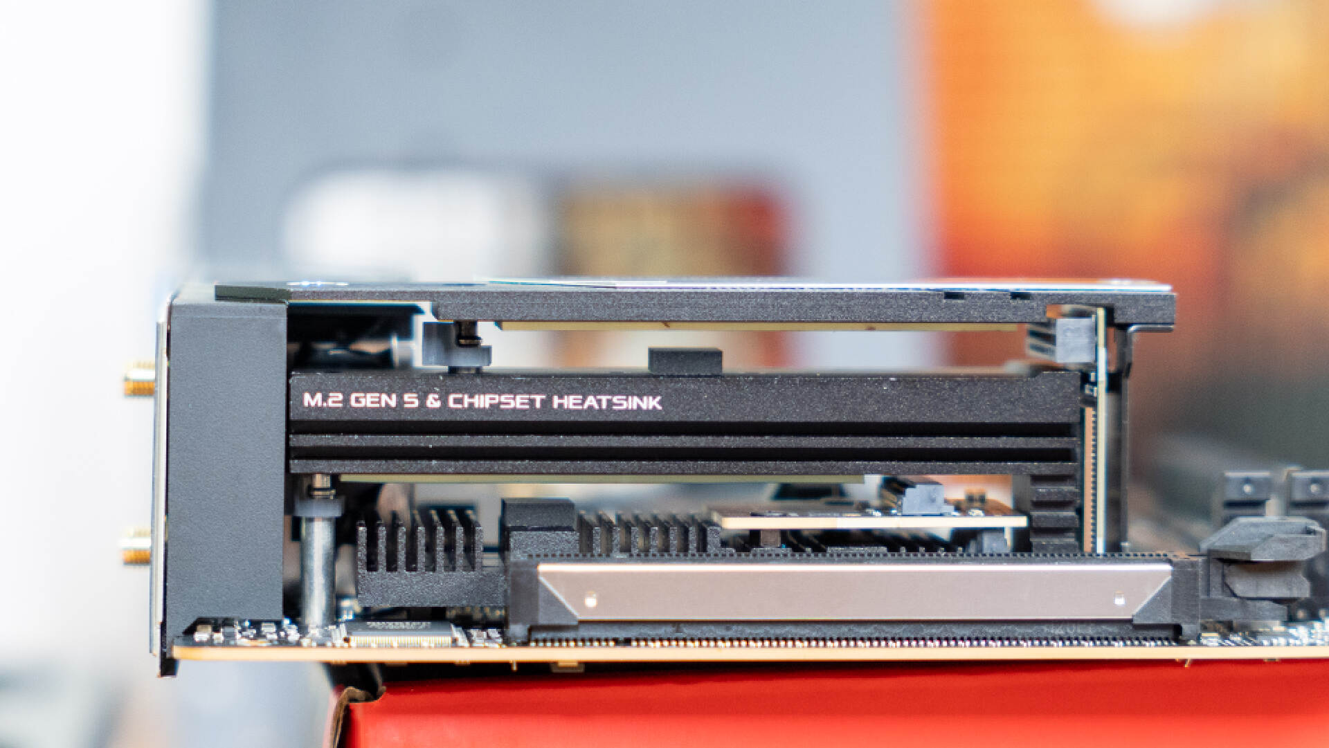 amd最新移动处理器锐龙7000,amd发布锐龙7000处理器价格