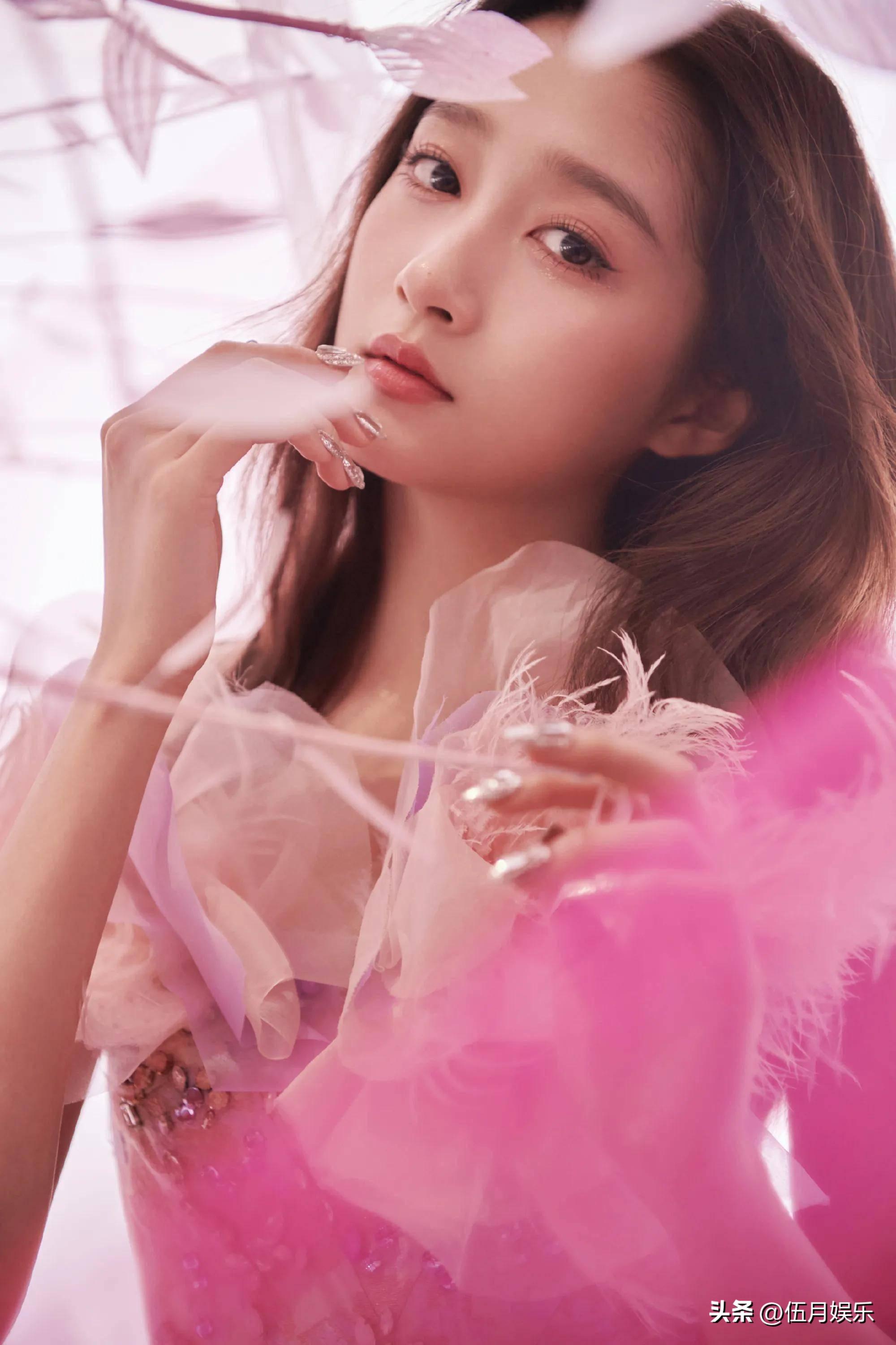 圈内八卦鹿晗关晓彤,圈内八卦关晓彤鹿晗