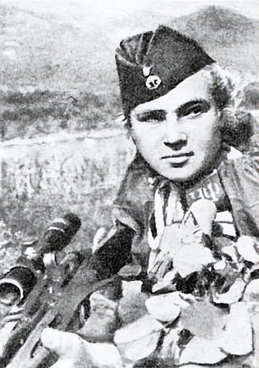 苏联女狙击手,二战时期女英雄老照片